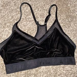 Black bra comfy to sleep in . Harley ever worn .